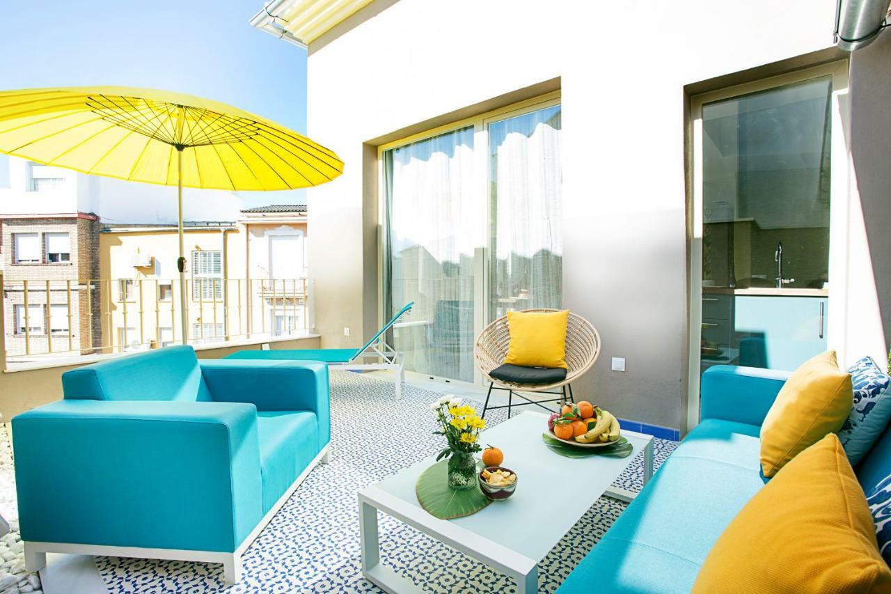 Graffiti Suites Malaga Exterior photo